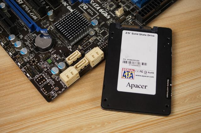 看SATA2.0与3.0接口对SSD性能的影响（AMD篇）